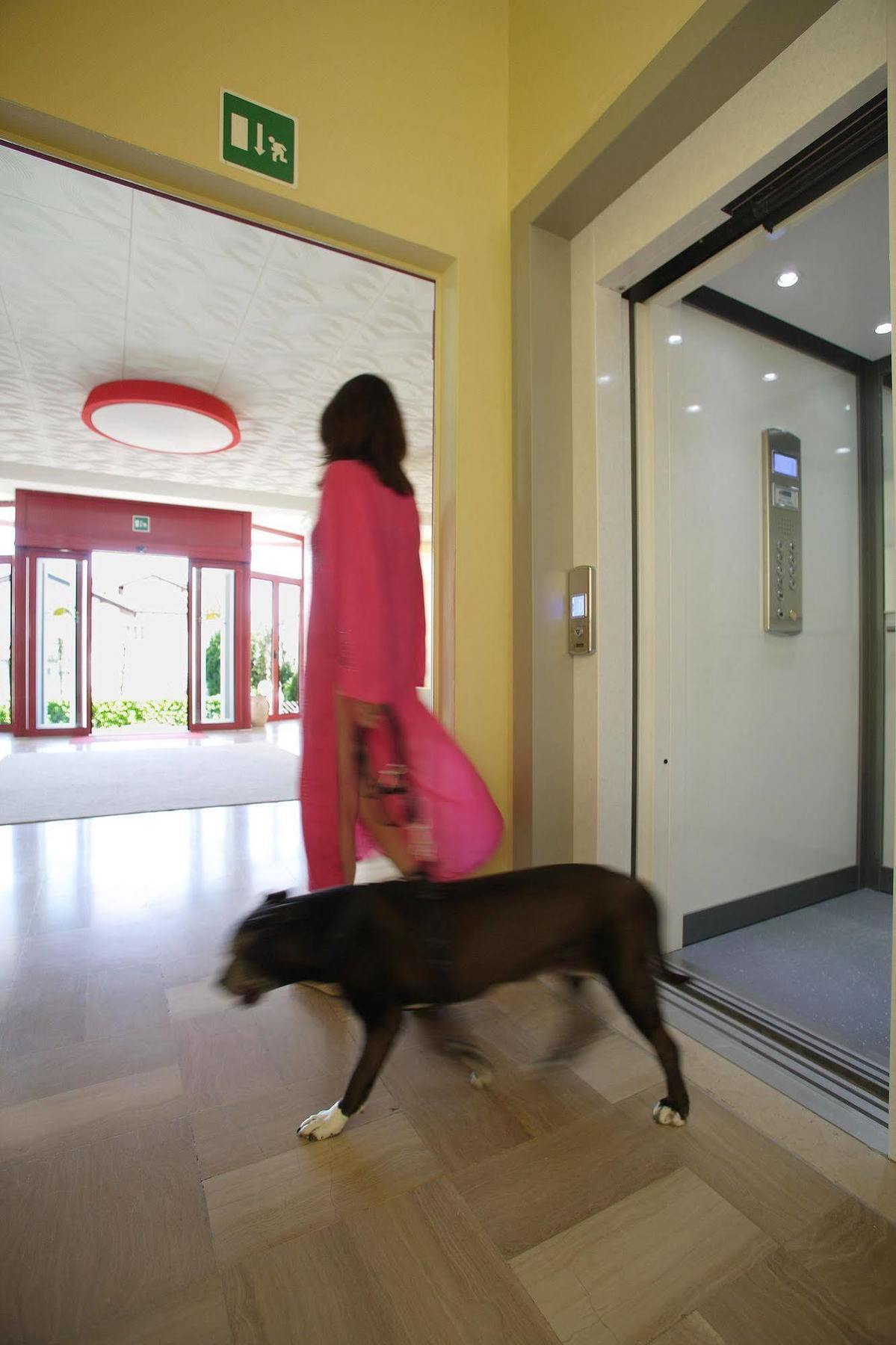 לידו די ג'סולו Hotel Sofia מראה חיצוני תמונה